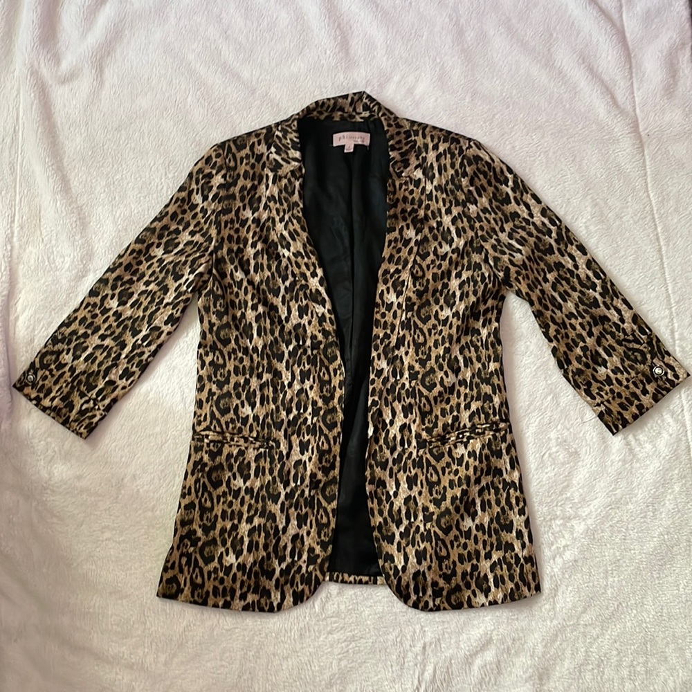 Satin leopard blazer